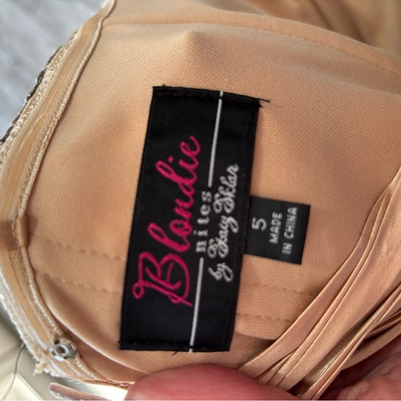 Elegant Brown Corset Beaded Dress/Prom/Homecoming - Picture 5 of 5